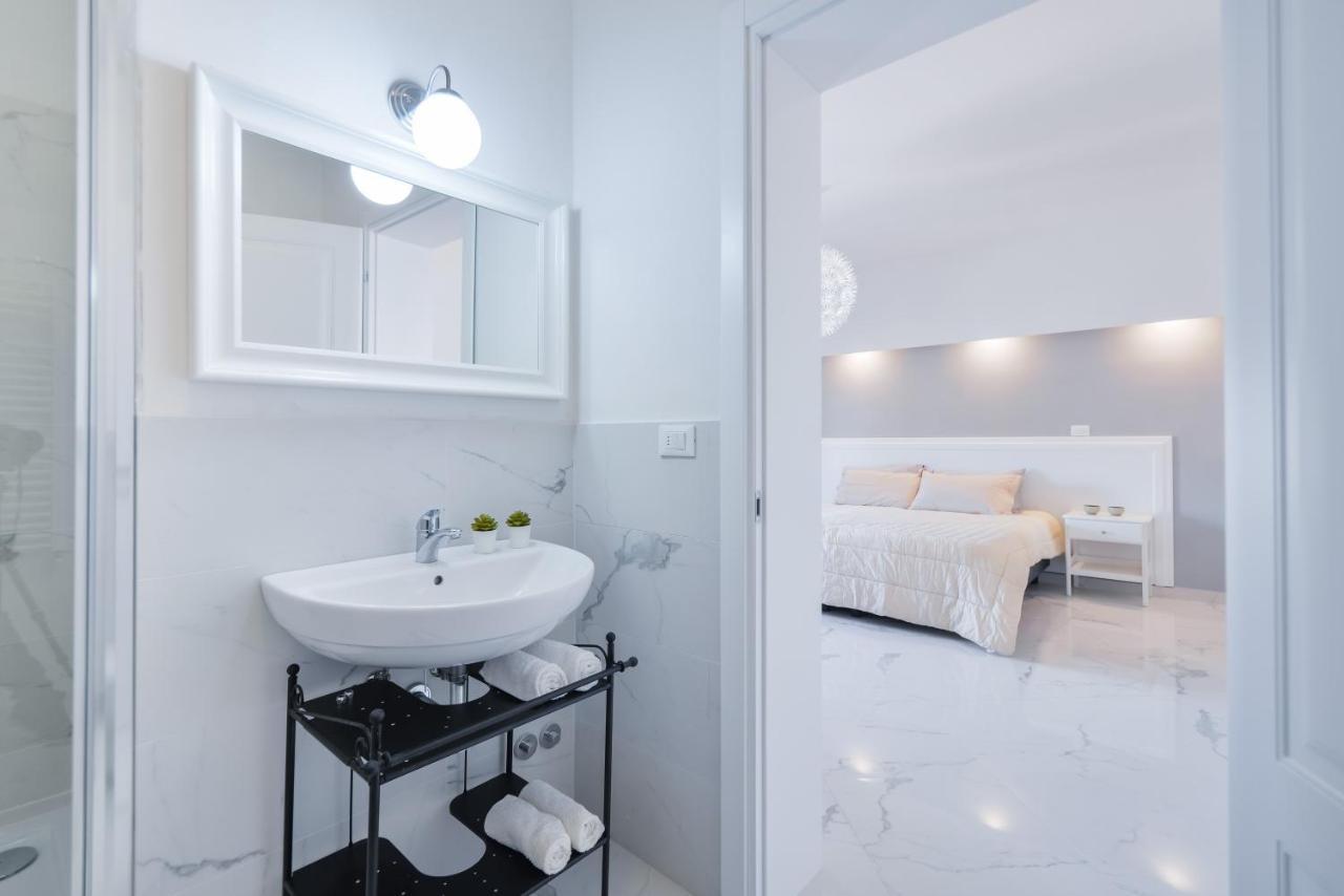 New Central Apartment & Rooms Montecatini Terme Buitenkant foto