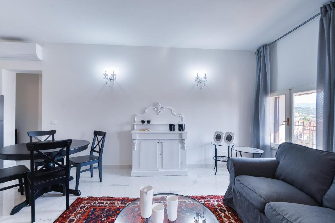 New Central Apartment & Rooms Montecatini Terme Buitenkant foto