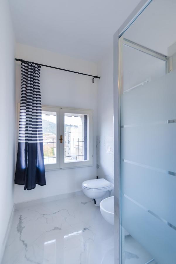 New Central Apartment & Rooms Montecatini Terme Buitenkant foto
