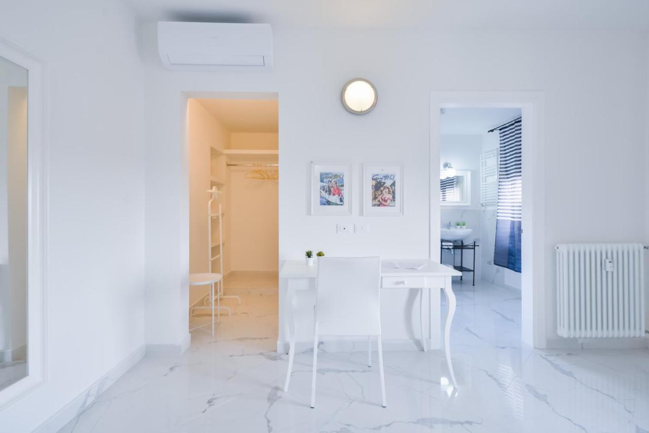 New Central Apartment & Rooms Montecatini Terme Buitenkant foto