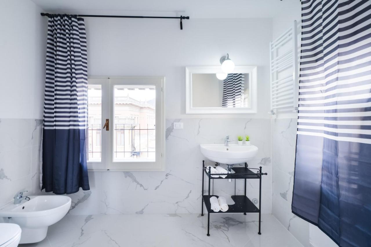 New Central Apartment & Rooms Montecatini Terme Buitenkant foto